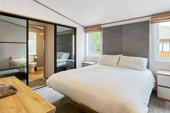 Atlas Oakwood Lodge - Fir Trees, Chester