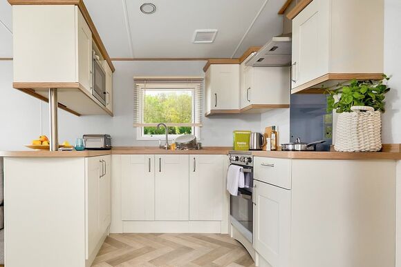 Platinum 3 Pets allowed Sleeps 6 - Fishguard Holiday Park, Fishguard, Pembrokeshire