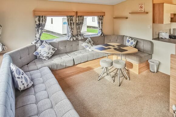 Gold Plus 3 dogs allowed sleeps 6 - Fishguard Holiday Park, Fishguard, Pembrokeshire