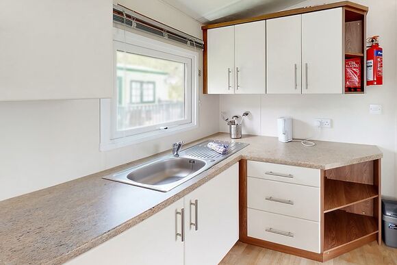 Gold Plus 3 dogs allowed sleeps 6 - Fishguard Holiday Park, Fishguard, Pembrokeshire