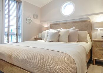 Camellia Lodge - Florence Springs Lakeside Lodges, St Florence, Tenby