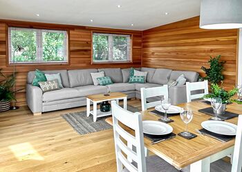 Superior Lakeside 3 - Florence Springs Lakeside Lodges, St Florence, Tenby