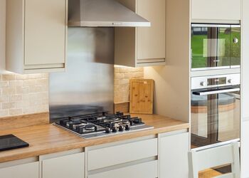 The Wellness Lodge - Florence Springs Lakeside Lodges, St Florence, Tenby