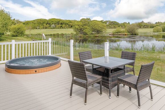 Silver Birch - Florence Springs Lakeside Lodges, St Florence, Tenby