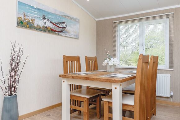 Silver Birch - Florence Springs Lakeside Lodges, St Florence, Tenby