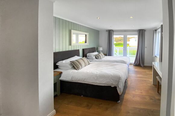 Poplar Lodge WF - Florence Springs Lakeside Lodges, St Florence, Tenby