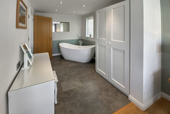 Poplar Lodge WF - Florence Springs Lakeside Lodges, St Florence, Tenby