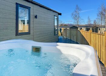 Lakewood - Flusco Wood, Dacre, Nr Ullswater