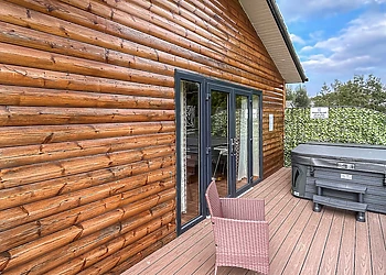 Kingfisher - Flaxton Meadows Luxury Lodges, Flaxton