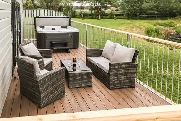 Flaxton Meadows Luxury Lodges, Flaxton