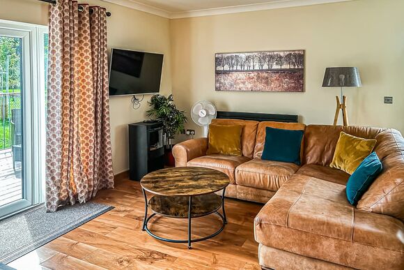 Minster - Flaxton Meadows Luxury Lodges, Flaxton