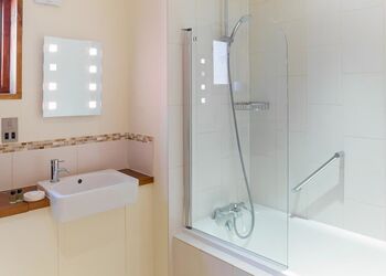 Golden Oak 4 (Pet) - Forest of Dean Lodges, Coleford