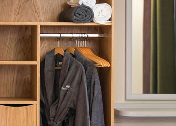 Golden Oak 4 Meadow Cabin (Pet) - Forest of Dean Lodges, Coleford