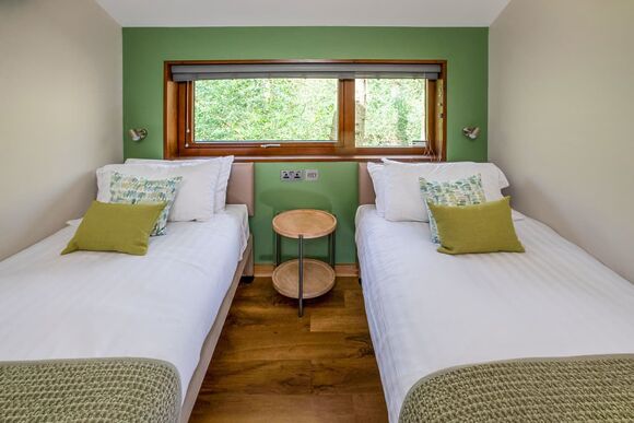 Forest of Dean Golden Oak Plus Treehouse Meadow - Forest of Dean Lodges, Coleford