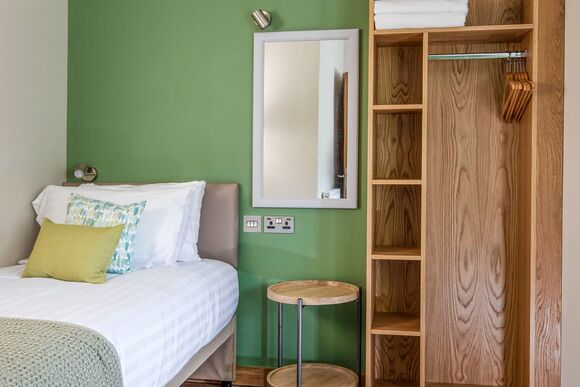 Forest of Dean Golden Oak Plus Treehouse Meadow - Forest of Dean Lodges, Coleford