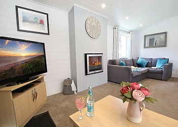 Select Plus 3 Lodge 