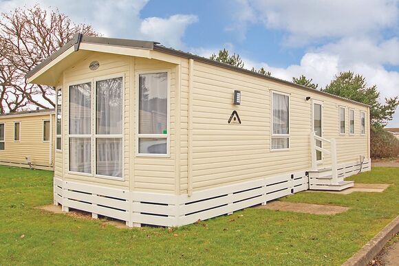 Sensation 3 - Forest Edge, St. Leonards, Ringwood