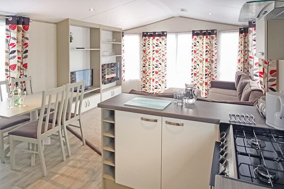 Sensation 3 - Forest Edge, St. Leonards, Ringwood