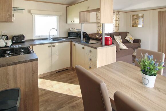 Supreme 2 - Forest Edge, St. Leonards, Ringwood