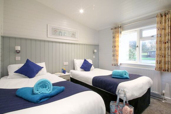 Select Plus 4 Lodge - Forest Edge, St. Leonards, Ringwood