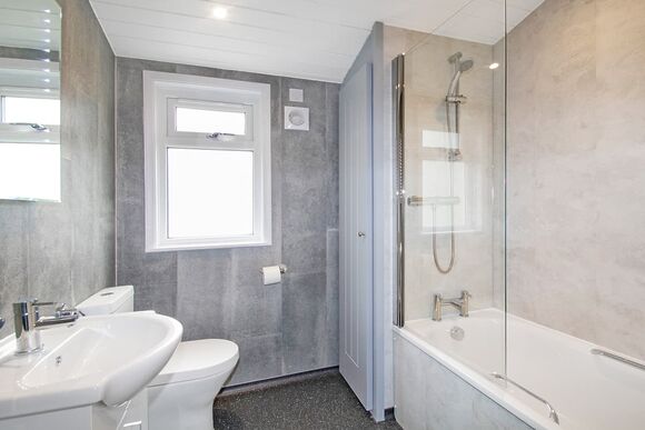 Select Plus 2 Lodge - Forest Edge, St. Leonards, Ringwood