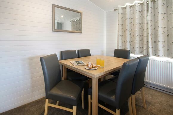 Superior Lodge Plus 3 - Forest Edge, St. Leonards, Ringwood