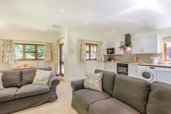 Arlington - Ford Farm Lodges, Kilcot, Newent