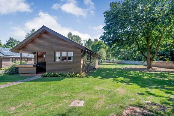 Arlington Alpine - Ford Farm Lodges, Kilcot, Newent