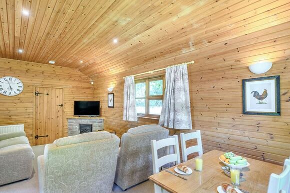Arlington Alpine - Ford Farm Lodges, Kilcot, Newent