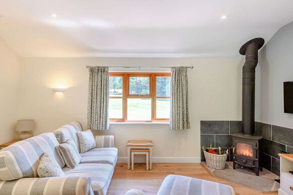Berkeley Elite Spa - Ford Farm Lodges, Kilcot, Newent