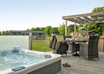 Elite Plus Spa Lodge 3 - Aspen Lodge Escape, Bury St Edmunds