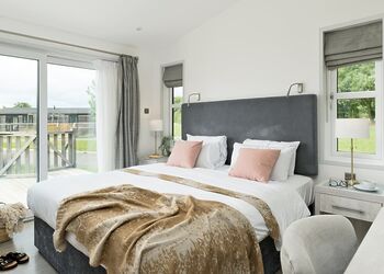 Elite Plus Spa Lodge 3 - Aspen Lodge Escape, Bury St Edmunds