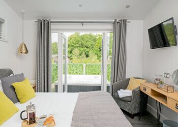 Elite Spa Lodge 3 - Aspen Lodge Escape, Bury St Edmunds