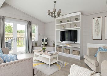 Elite Spa Lodge 2 - Aspen Lodge Escape, Bury St Edmunds