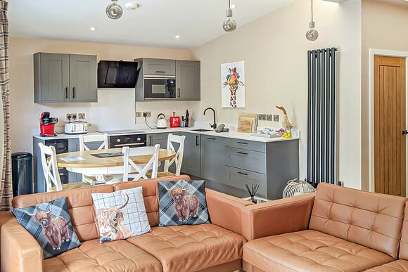 Lodge 2 VIP Pets 4 - The Warrens at Foxtail, Gledrid, Chirk