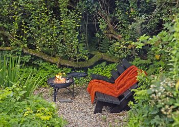 Florence Springs Yurt - Florence Springs Glamping, St Florence, Tenby