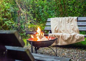 Cuckoos Nest Treehouse - Florence Springs Glamping, St Florence, Tenby