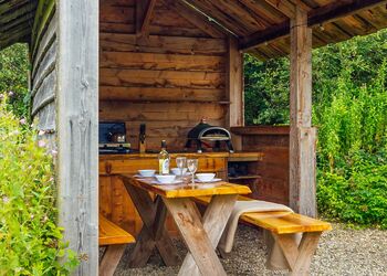 Florence Springs Geodome - Florence Springs Glamping, St Florence, Tenby