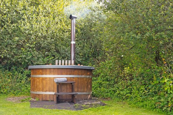Florence Springs Yurt - Florence Springs Glamping, St Florence, Tenby