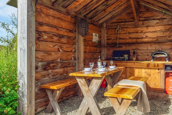 Florence Springs Geodome - Florence Springs Glamping, St Florence, Tenby