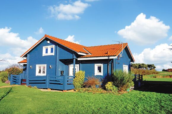 Fairway Lakes Lodges