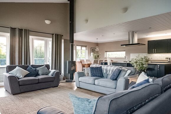 Fairway Lakes Lodges