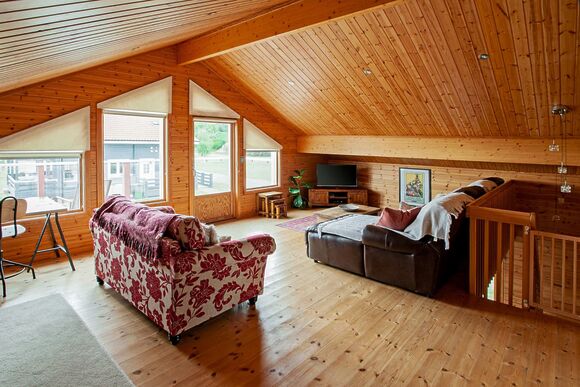 The Suntrap - Fairway Lakes Lodges, Fritton