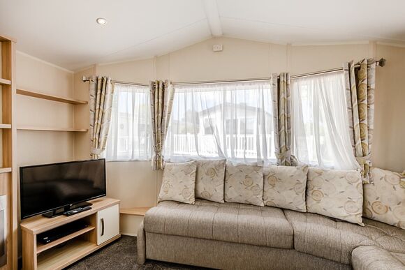 Quex Caravan - Foxhunter Park, Monkton, Nr Ramsgate