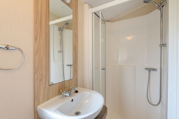 Quex Caravan - Foxhunter Park, Monkton, Nr Ramsgate