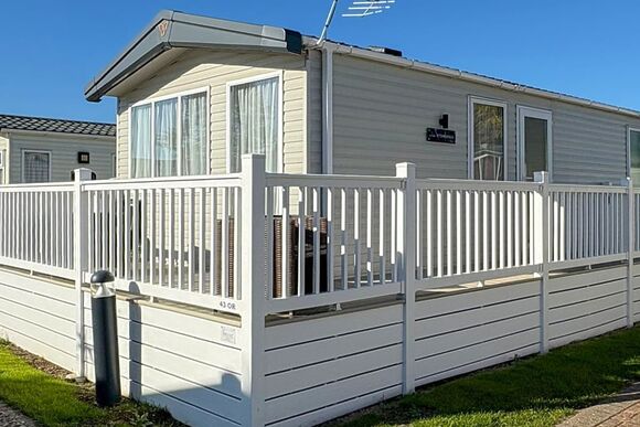Quex Caravan Plus (Pet) - Foxhunter Park, Monkton, Nr Ramsgate