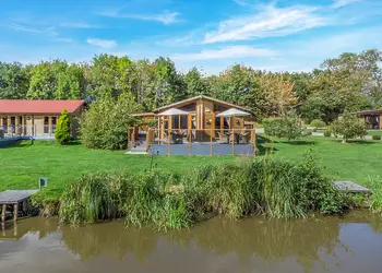 Gadlas Park, Ellesmere