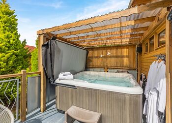 The Queens Lodge - Gadlas Park, Ellesmere