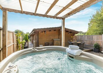 Buckingham Lodge - Gadlas Park, Ellesmere