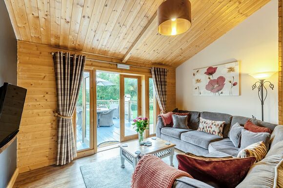 The Queens Lodge - Gadlas Park, Ellesmere